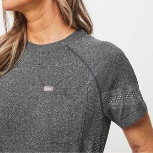 FIGS Salta Short Sleeve Underscrub BLACK